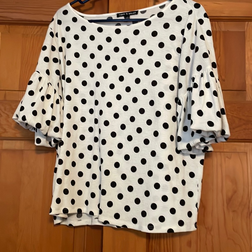 Cable and Gauge black & white polka dot top